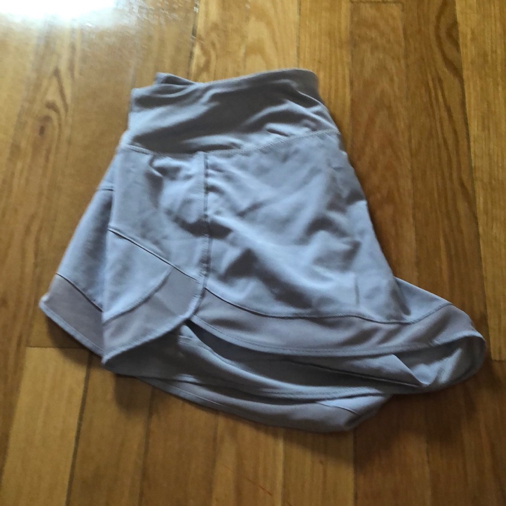 Gray Reebok Shorts - Picture 3 of 3